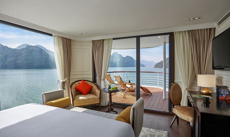 Hạng Phòng Sky Terrace Suite