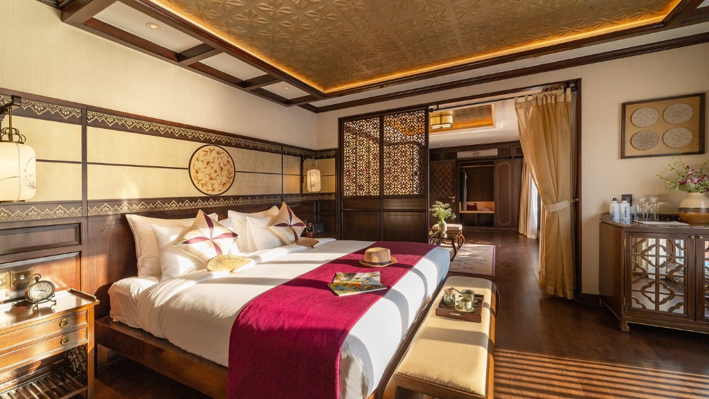 Hạng phòng Regency Suite (Grace Orchid)