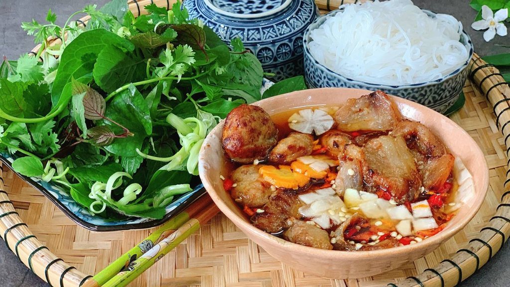 Bún chả