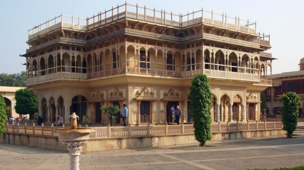 Chiêm ngưỡng cung điện Maharaja’s City Palace