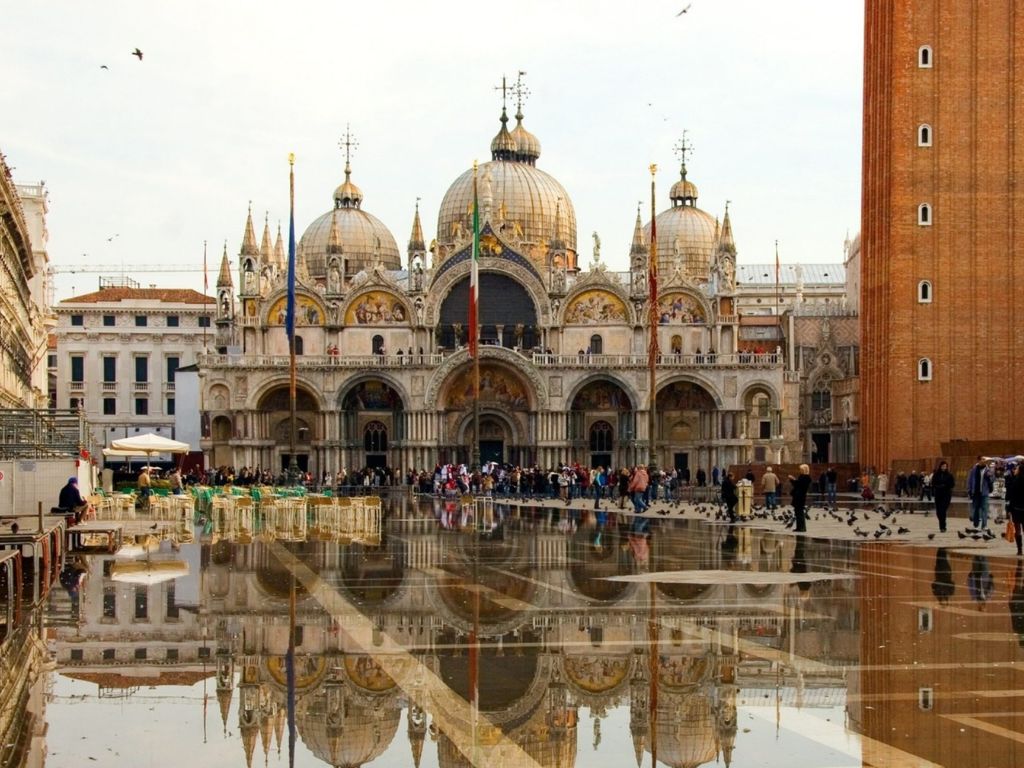Vương cung thánh đường San Marco