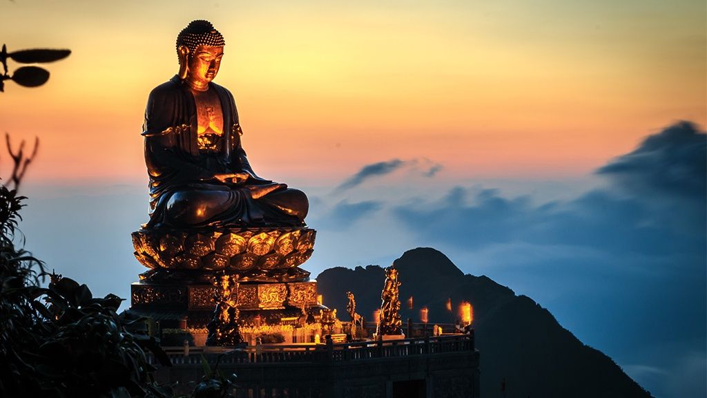 Chiêm ngưỡng vẻ đẹp tâm linh Đại tượng Phật A Di Đà bằng đồng