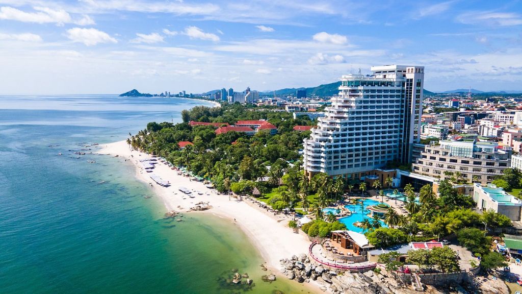 Ngắm nhìn bãi biển Hua Hin từ trên cao