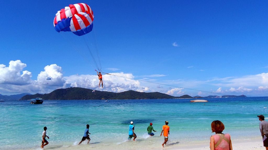 Trải nghiệm hoạt động trên biển tại đảo Coral