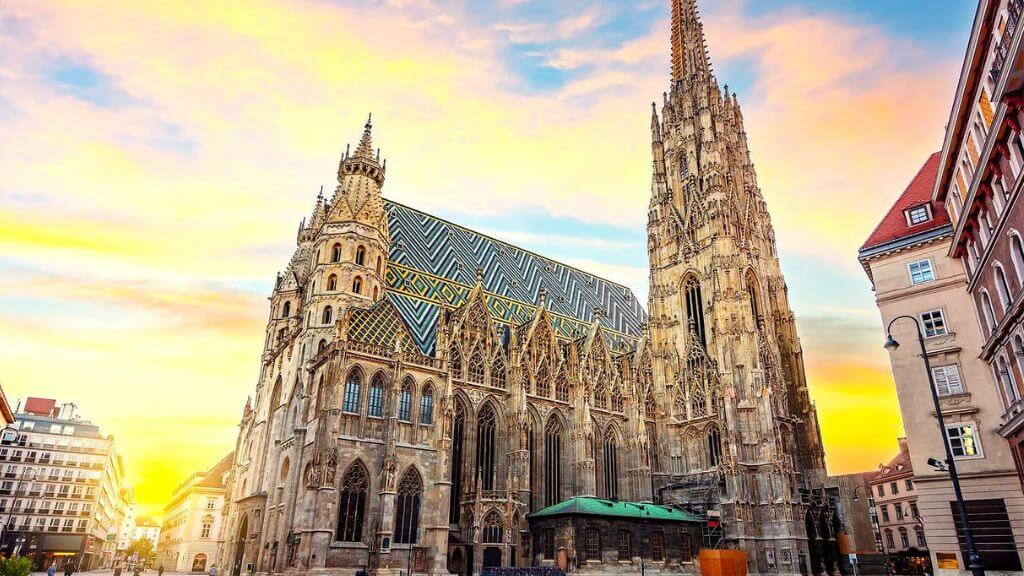 Nhà thờ Thánh Stephen – biểu tượng linh thiêng giữa lòng Vienna