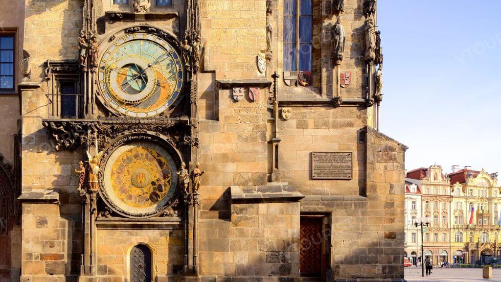 Tháp đồng hồ Thiên văn Prague vĩ đại