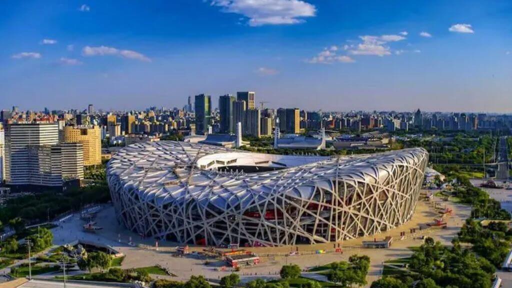 Check in tại Sân Vận Động Tổ Chim công trình có kiến trúc độc đáo