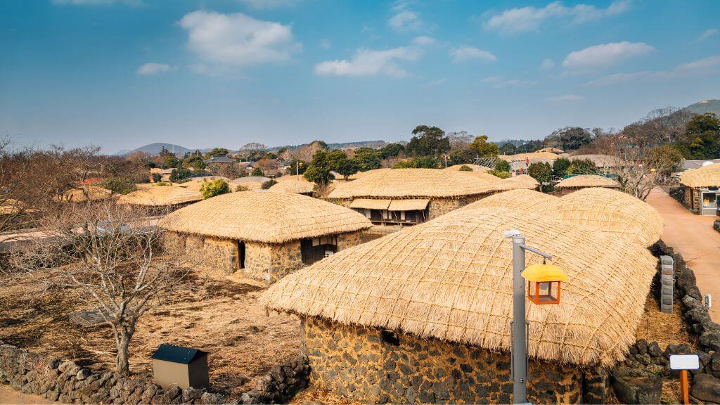 Làng dân tộc Seongeup Village từng là thủ phủ của bộ tộc Cheongeui – Hyeon