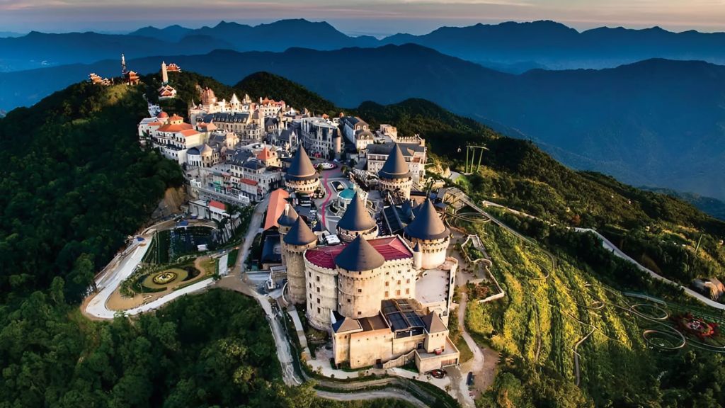 Bà Nà Hills – khu du lịch nổi tiếng được ví như “châu Âu thu nhỏ”