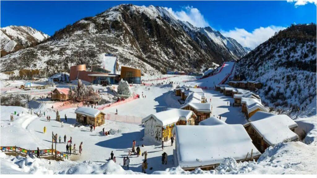 Khám phá khu trượt tuyết Gia Cô Sơn