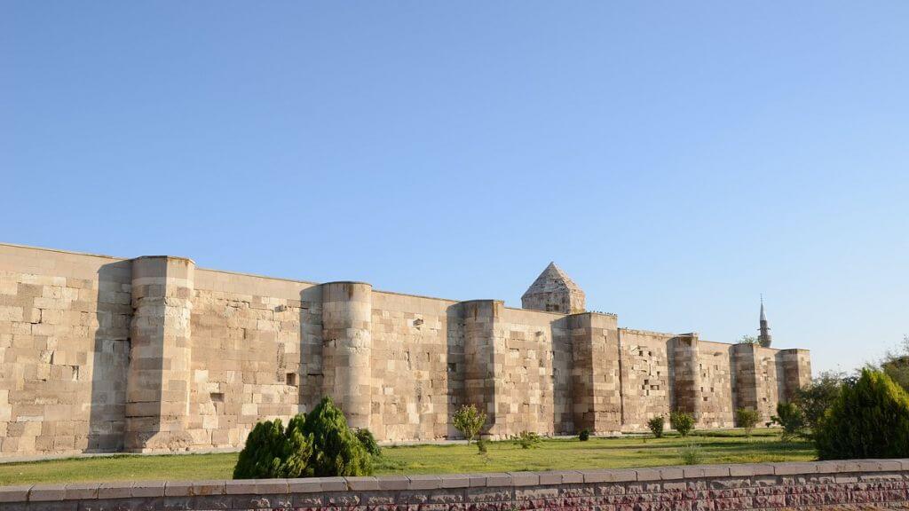 Caravanserais Dấu ấn vượt thời gian trên con đường tơ lụa
