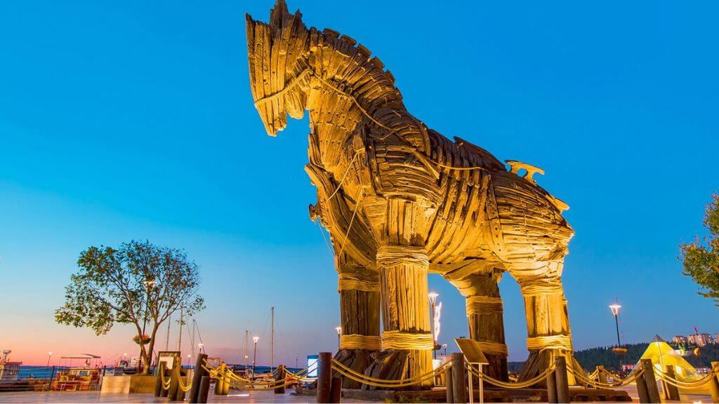 Con ngựa thành Troy nổi tiếng – biểu tượng gắn liền với câu chuyện về cuộc chiến thành Troy