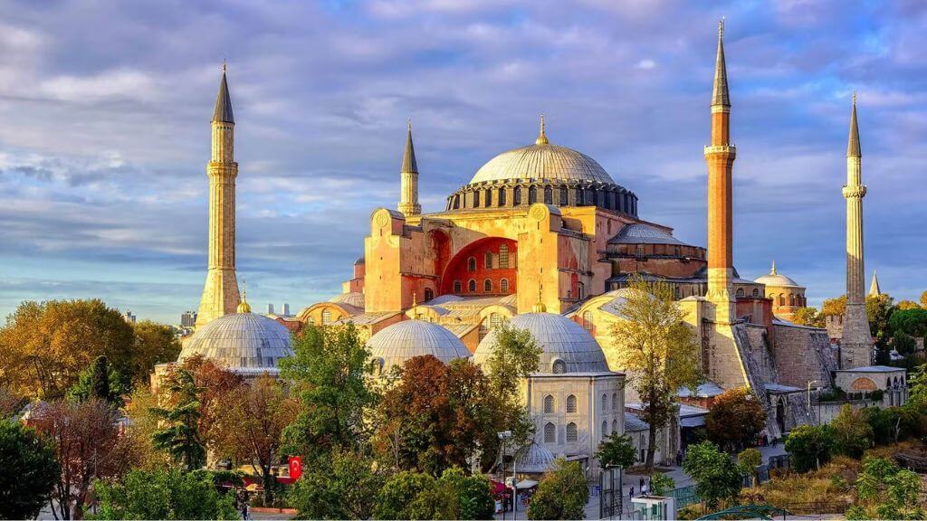 Hagia Sophia – kiệt tác kiến trúc được xây dựng từ thế kỷ VI