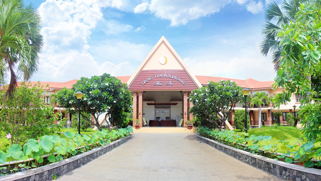 Trải nghiệm tại Trung tâm  bùn khoáng Mũi Né
