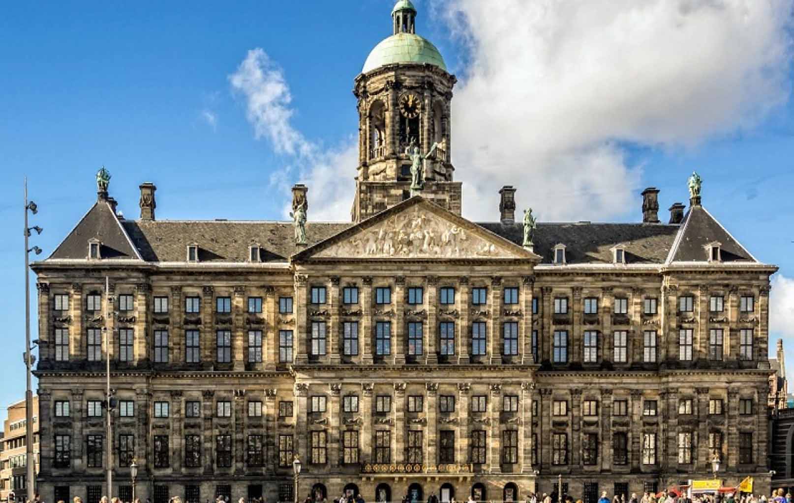Cung điện Hoàng Gia Amsterdam