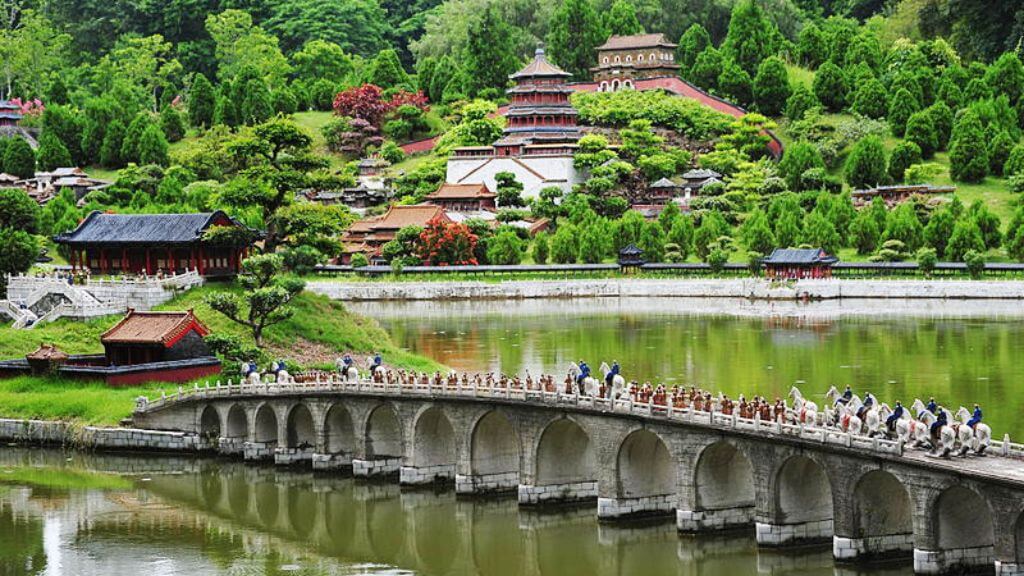 Làng Văn Hóa Dân Tộc Trung Hoa – Trung Hoa Cẩm Tú