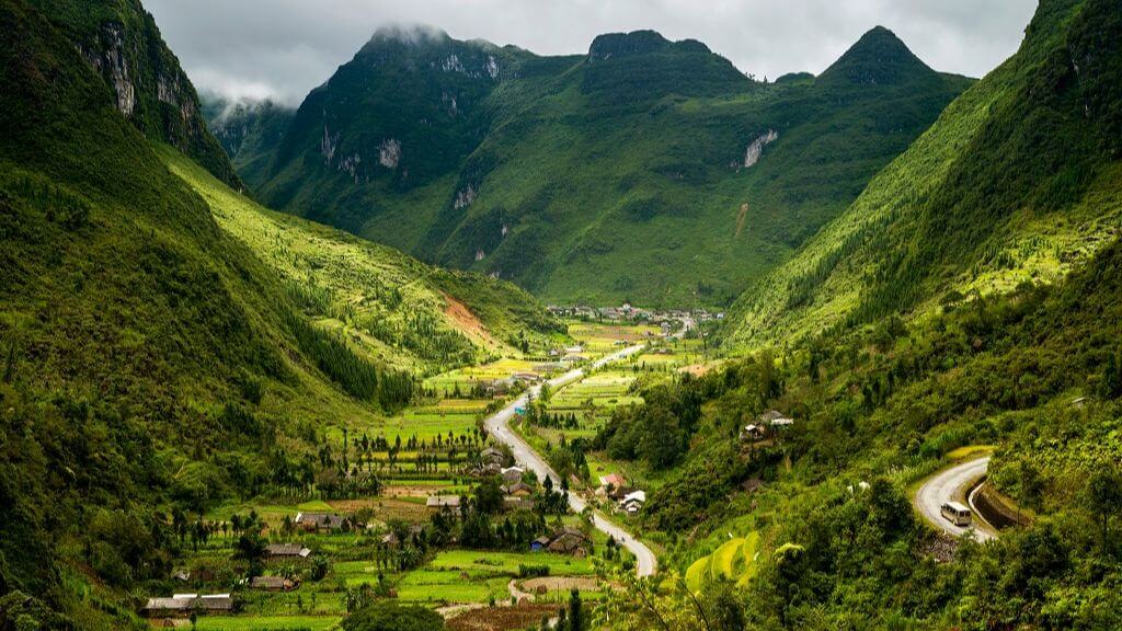 Thung lũng Sủng Là - 