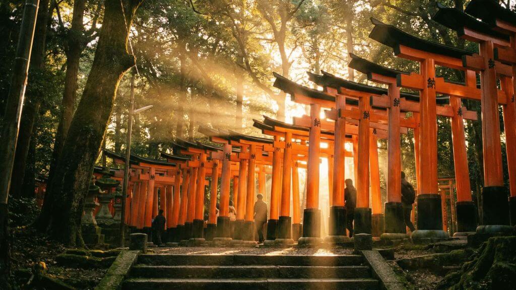 Đền Fushimi Inari Taisha - con đường huyền ảo dẫn vào miền thần thoại Nhật Bản