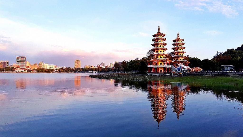 “Đầm Liên Trì” là một trong những hồ nước nhân tạo lớn nhất Đài Loan