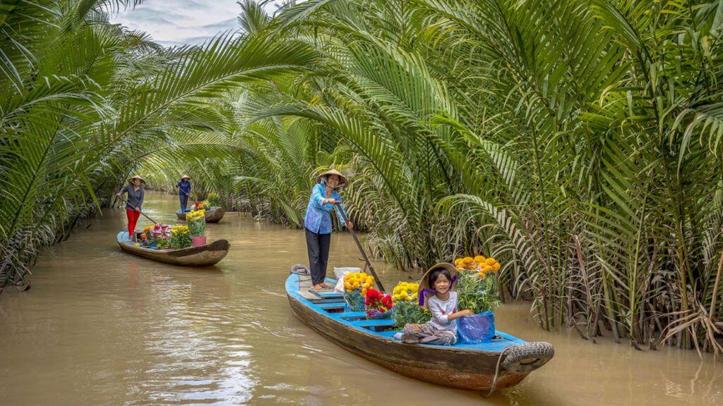Đoàn tham quan Cù lao Thới Sơn