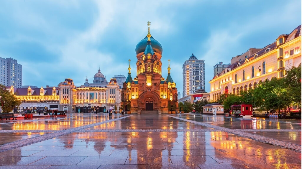 Quảng trường Nhà thờ Saint Sophia – kiệt tác kiến trúc Byzantine đậm dấu ấn lịch sử