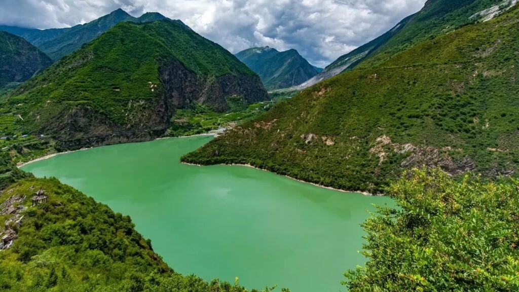 Ghé thăm Hồ Điệp Khê Trung Quốc