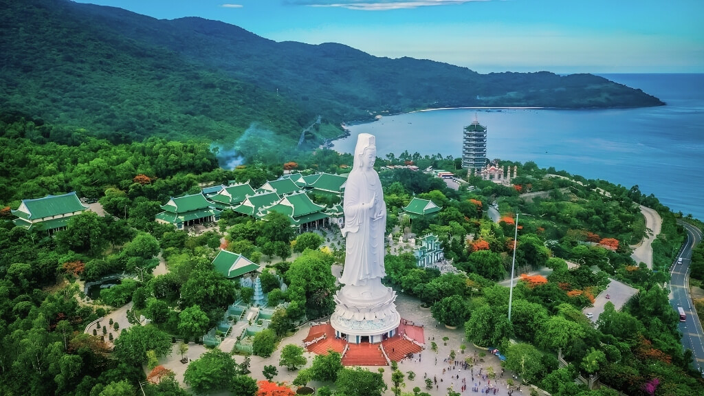 Vãn cảnh Linh Ứng Tự linh thiêng