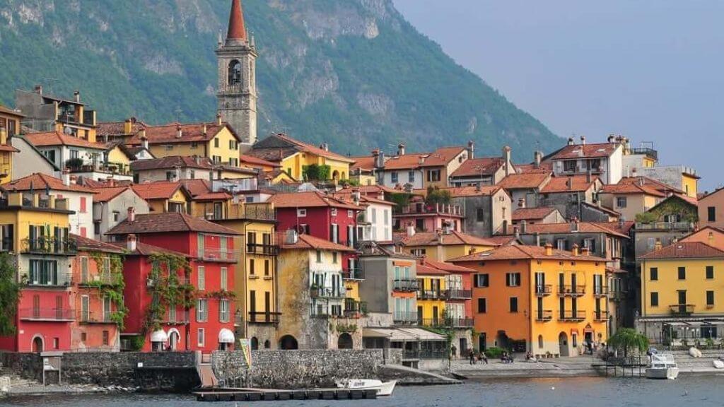 Ngôi làng Varenna thơ mộng