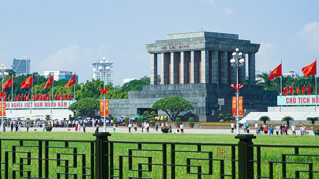 Quảng trường Ba Đình - biểu tượng lịch sử