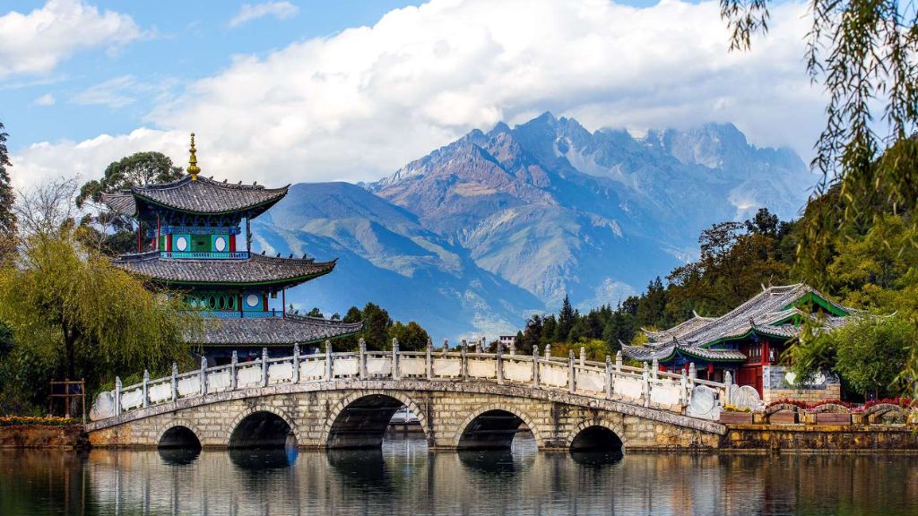 Du ngoạn Vân Nam: Hồ Chí Minh - Đại Lý - Lệ Giang - Shangrila 6N5Đ