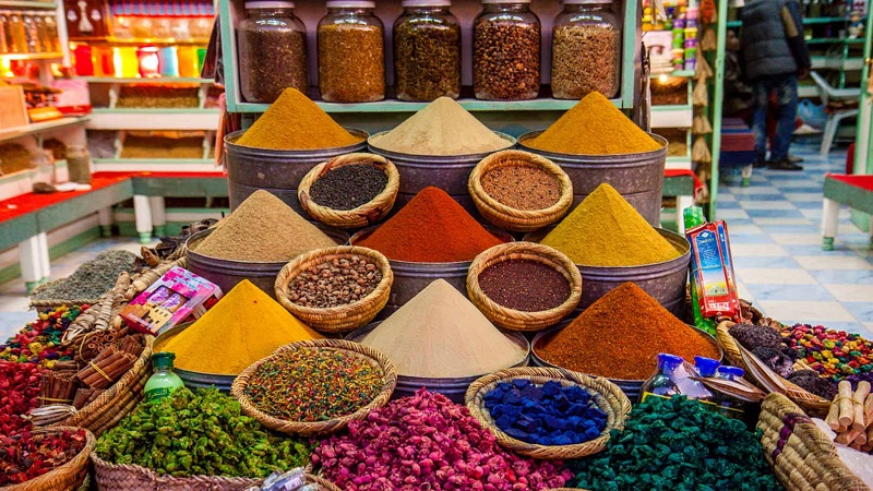 Du lịch Dubai tham quan Spice Souk (Chợ gia vị)