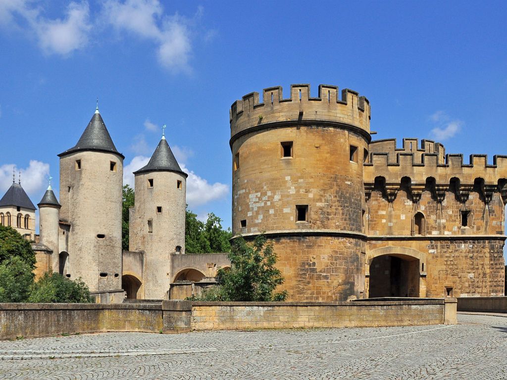 Lâu đài Porte des Allemands