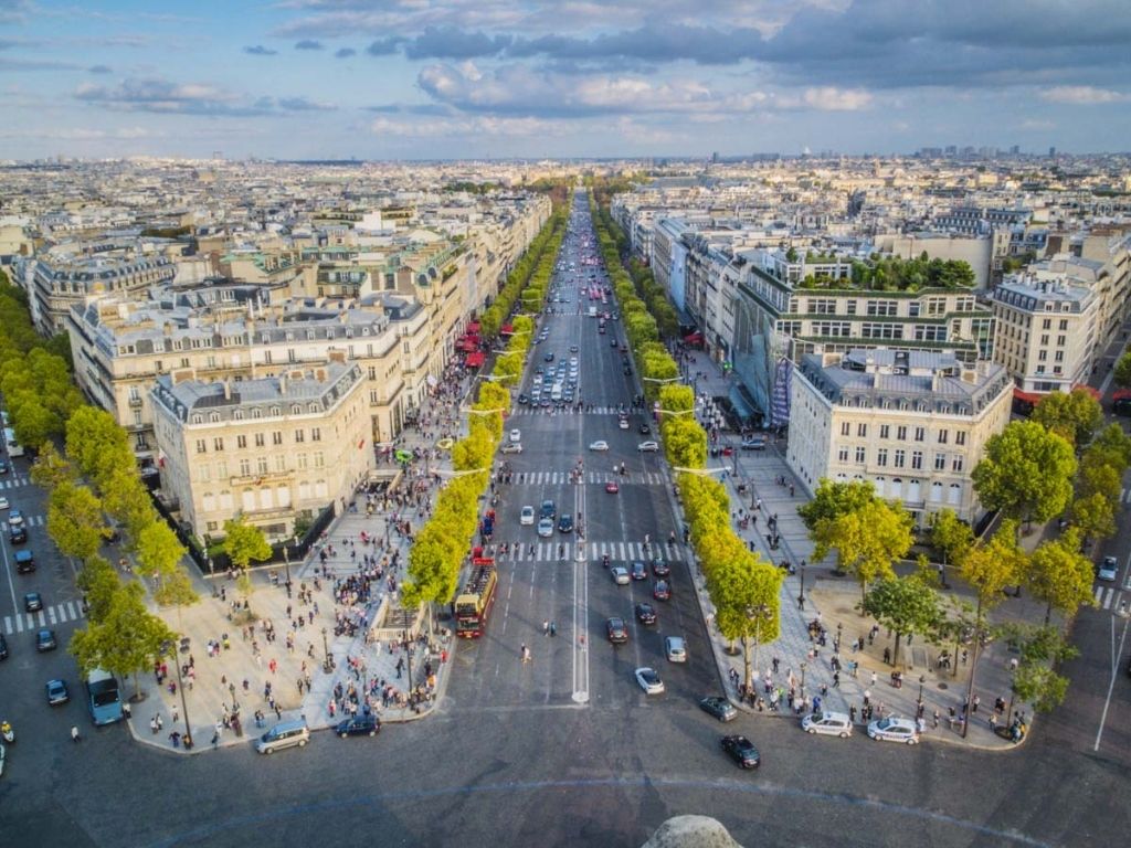 Champs Elysees– Đại lộ Thiên Đàng