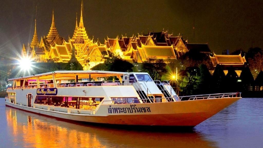 Du thuyền trên sông mẹ Chao Phraya