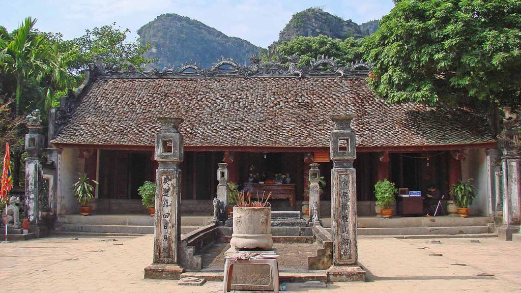 Tham quan đền thờ Vua Đinh Tiên Hoàng - địa điểm du lịch nổi bật với nét kiến trúc độc đáo