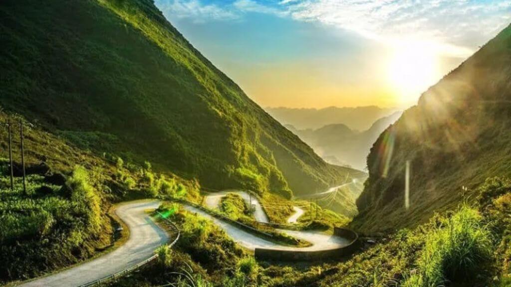 Dốc Bắc Sum, Đèo Mã Pí Lèng - Tứ đại đỉnh đèo nổi tiếng