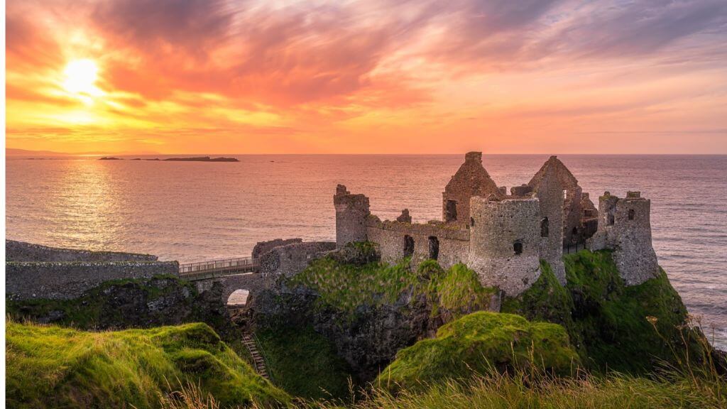 Tường thành Derry – niềm tự hào của Ireland