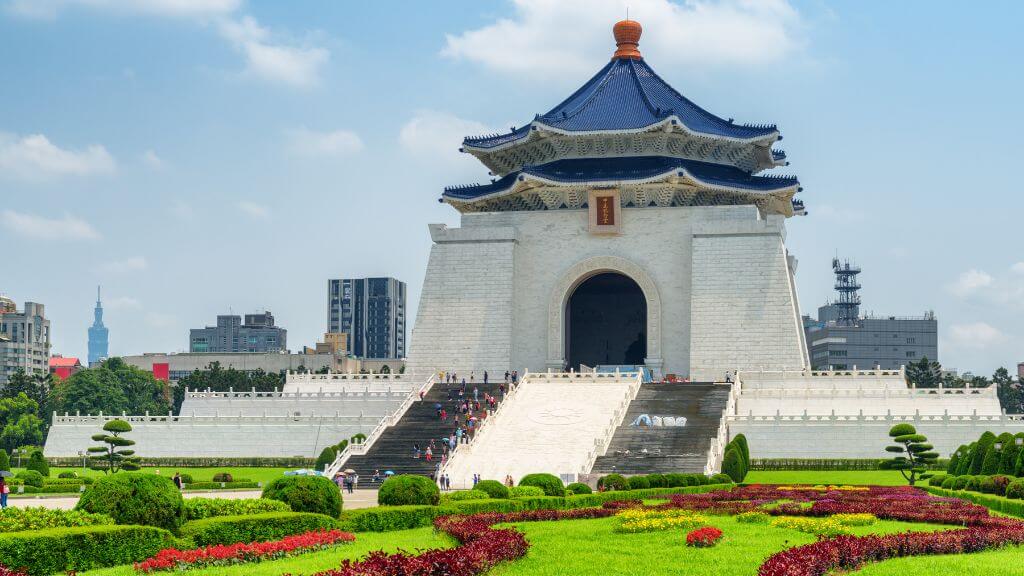 Nhà tưởng niệm Tưởng Giới Thạch – công trình uy nghi với kiến trúc mái ngói xanh đặc trưng