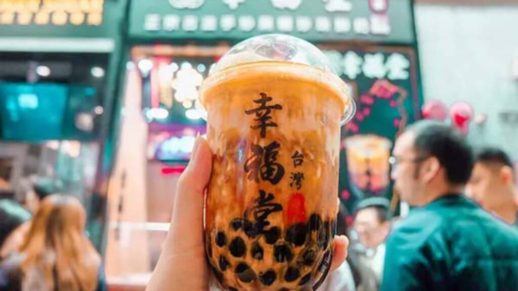 Thưởng thức trà sữa nổi tiếng ở Đài Bắc