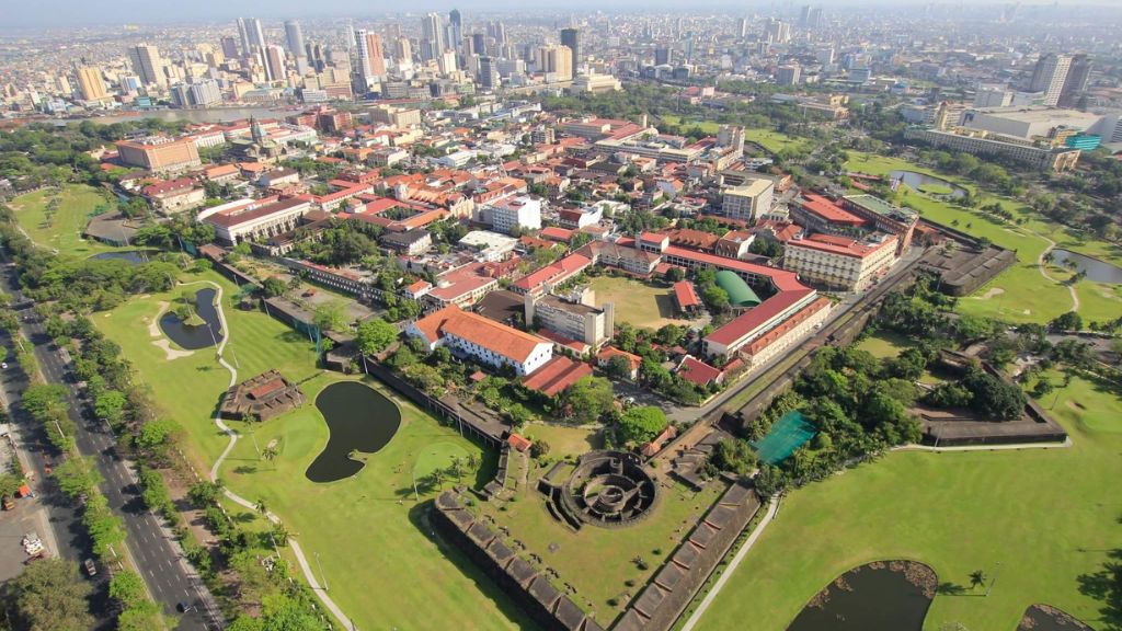Toàn cảnh cổ thành Intramuros “Walled City”