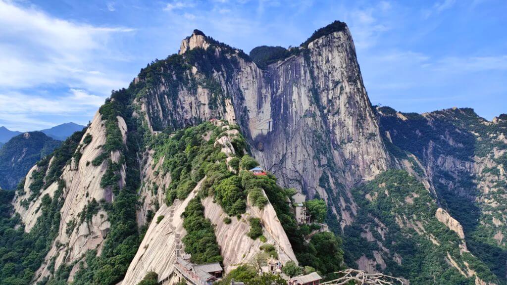 Hoa Sơn – một trong Ngũ Nhạc Danh Sơn linh thiêng và hùng vĩ nhất Trung Quốc