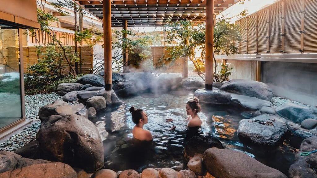 Tắm Onsen   Văn hóa tắm đặc biệt của người Nhật Bản
