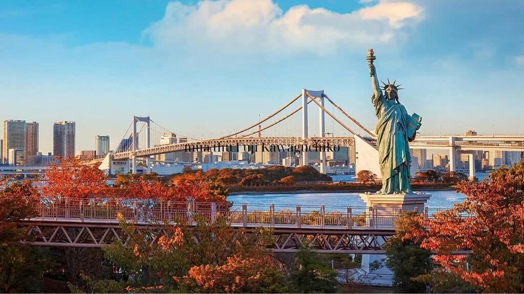 Tham quan Vịnh Odaiba nổi tiếng với phiên bản tượng Nữ thần Tự Do