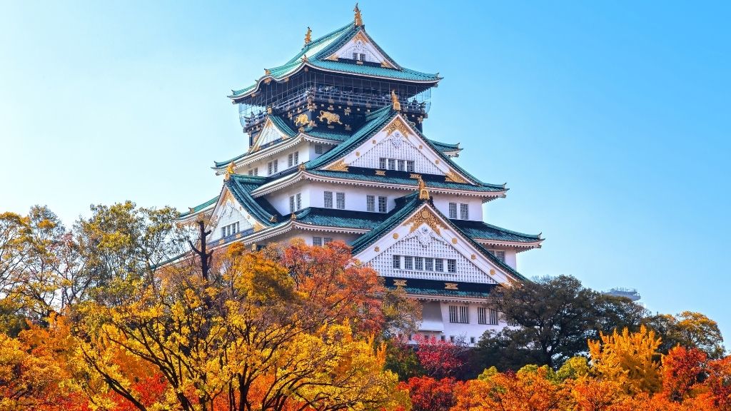 Lâu đài Osaka hùng vĩ là niềm tự hào của Nhật Bản