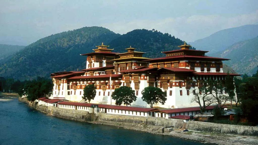 Lâu đài tình ái Punakha Dzong