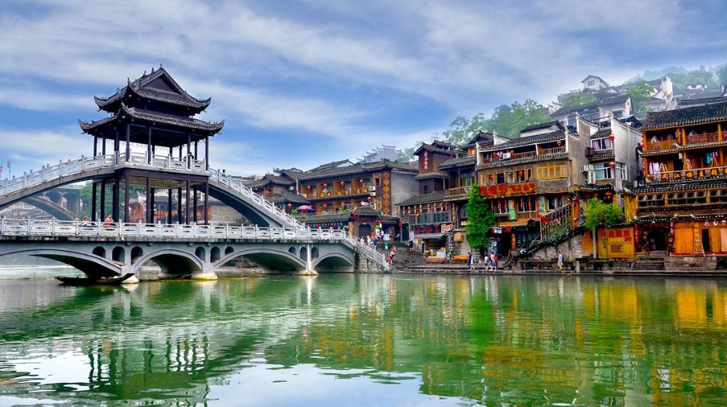 Khám phá Lầu Miêu Miêu