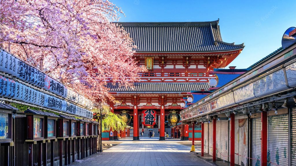 Cầu may mắn tại Chùa Asakusa Kannon linh thiêng