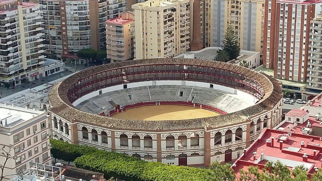 Plaza de Toros   đấu trường bò nổi tiếng ở Tây Ban Nha