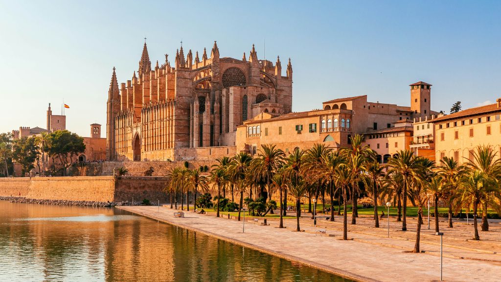 Nhà thờ lớn Mallorca tại Palma De Mallorca