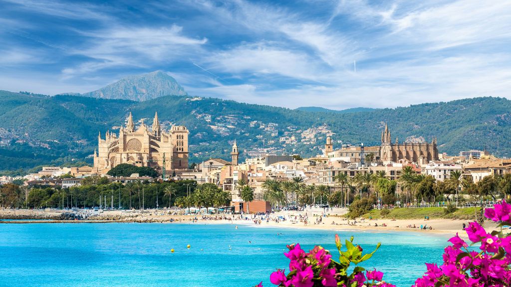 Palma De Mallorca   điểm du lịch hút khách nhất của Tây Ban Nha